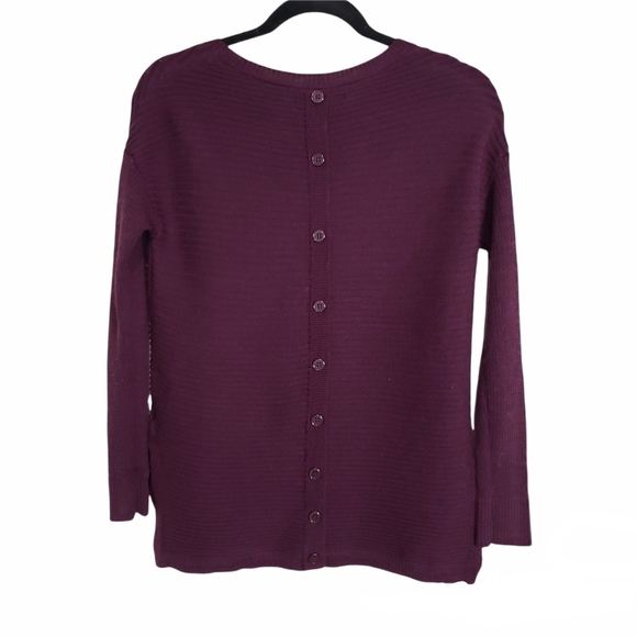 Tahari Ribbed Back Buttons Merino Wool Sweater Top Size Small - Picture 3 of 11